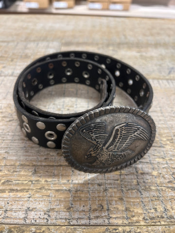 Cintura borchie con fibbia