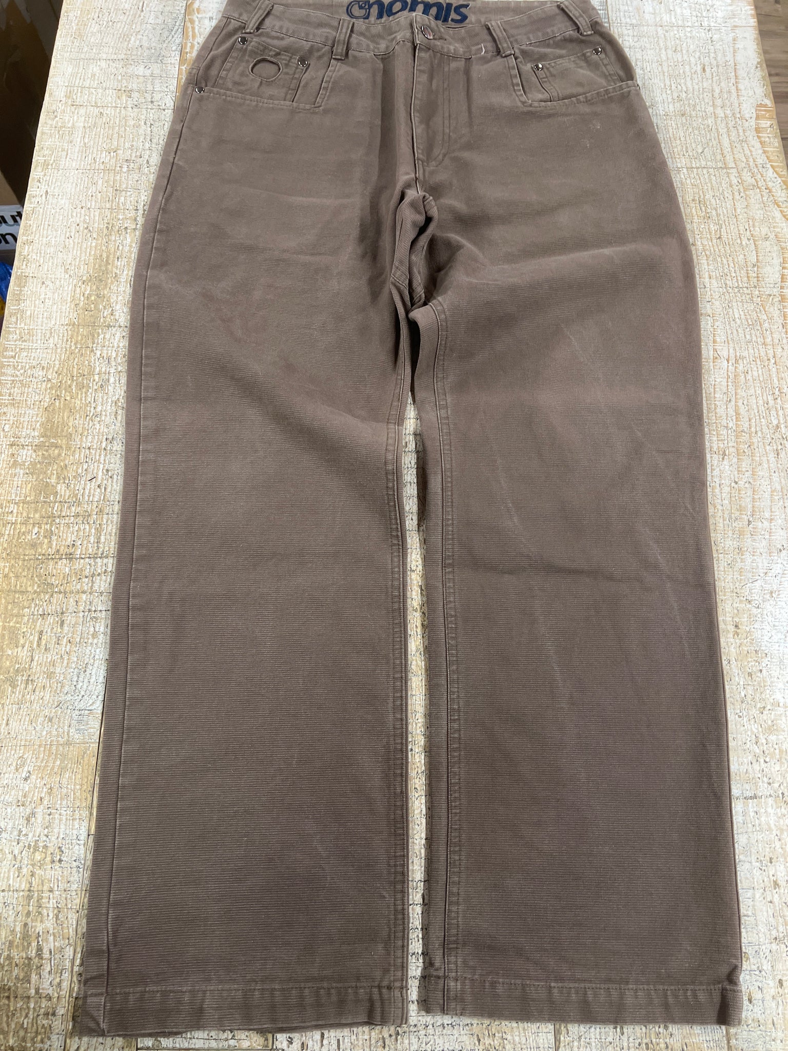 PANTALONE NOMIS