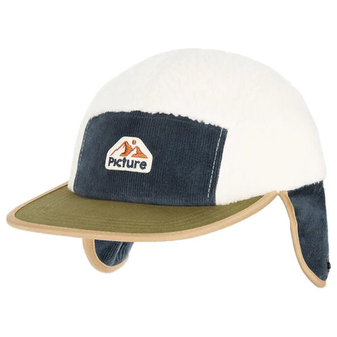 Pisaq earflap cap